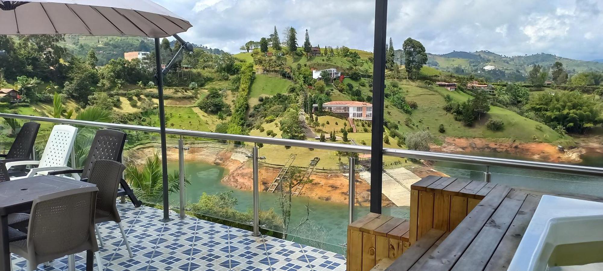 Hotel Mirador Cielo Blue El Penol  Екстер'єр фото